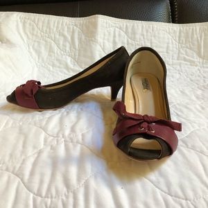 Kitten heel brown suede women’s shoes